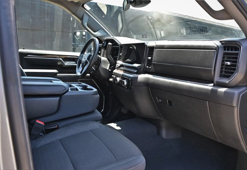2025 GMC Sierra 3500HD SLE - 1GT4UTEY7SF115538 photo 17