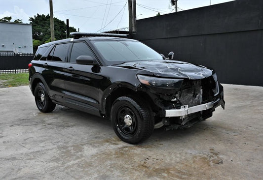 2022 Ford Explorer Police Interceptor Utility - 1FM5K8AB1NGB48103 photo 2