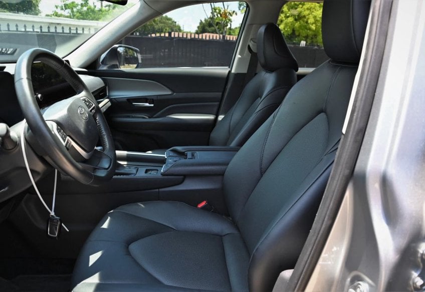 2025 Toyota Grand Highlander Hybrid XLE - 5TDABAA52SS002346 photo 10