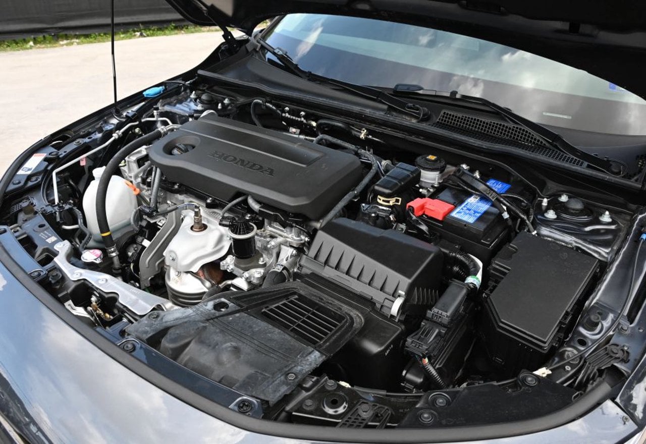 2025 Honda Civic LX - 2HGFE2F27SH587426 photo 29