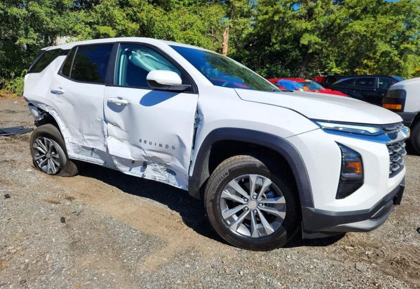 2027 Chevrolet Equinox LT - 3GNAXPEG0VL150075 photo 2