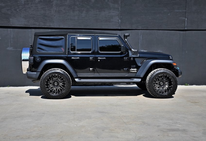 2020 Jeep Wrangler Unlimited Freedom Sport Utility 4D - 1C4HJXDG8LW250300 photo 9