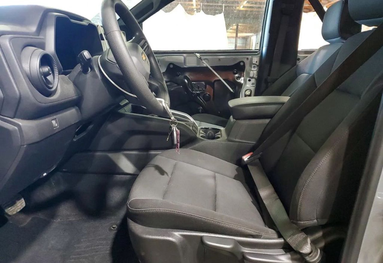 2025 Chevrolet Colorado Work Truck - 1GCPSBEK2S1170615 photo 19