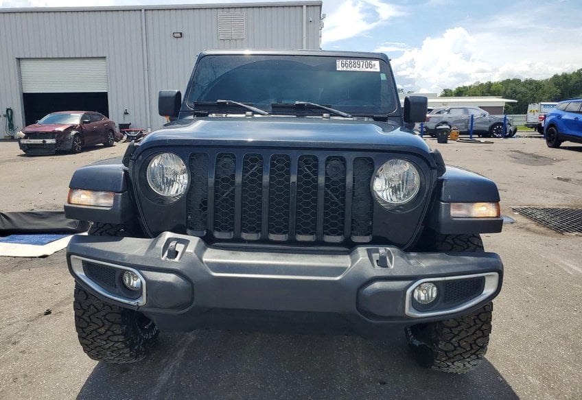 2023 Jeep Gladiator - 1C6HJTAG3PL554615 photo 5