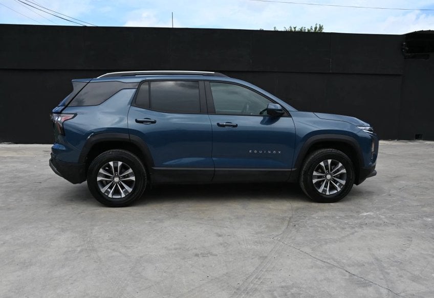2025 Chevrolet Equinox LT - 3GNAXHEG3SL163565 photo 5