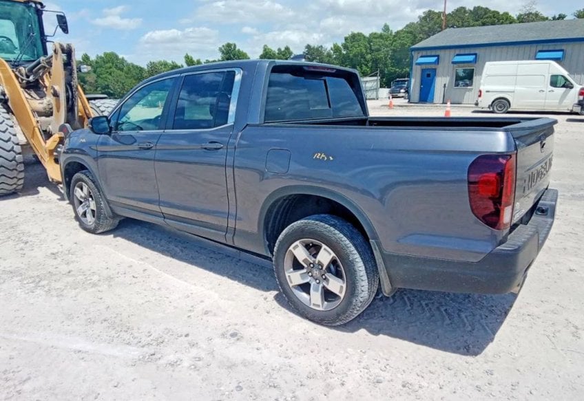 2025 Honda Ridgeline RTL - 5FPYK3F54SB014674 photo 3