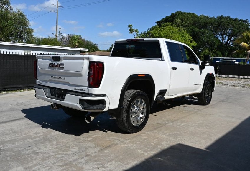 2023 GMC Sierra 2500HD Denali - 1GT49REY3PF246753 photo 4
