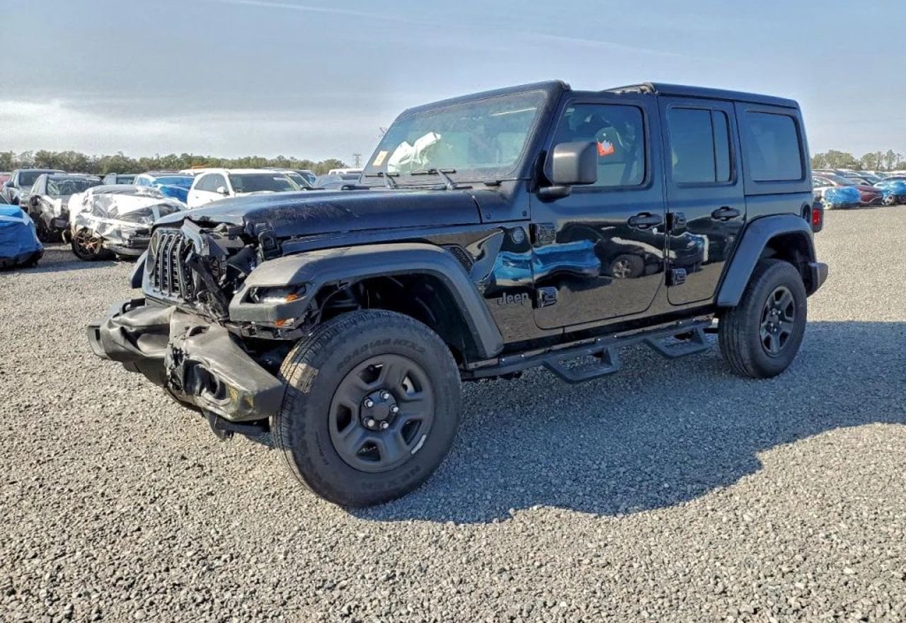 2025 Jeep Wrangler Sport - 1C4PJXDG9SW616999 photo 12