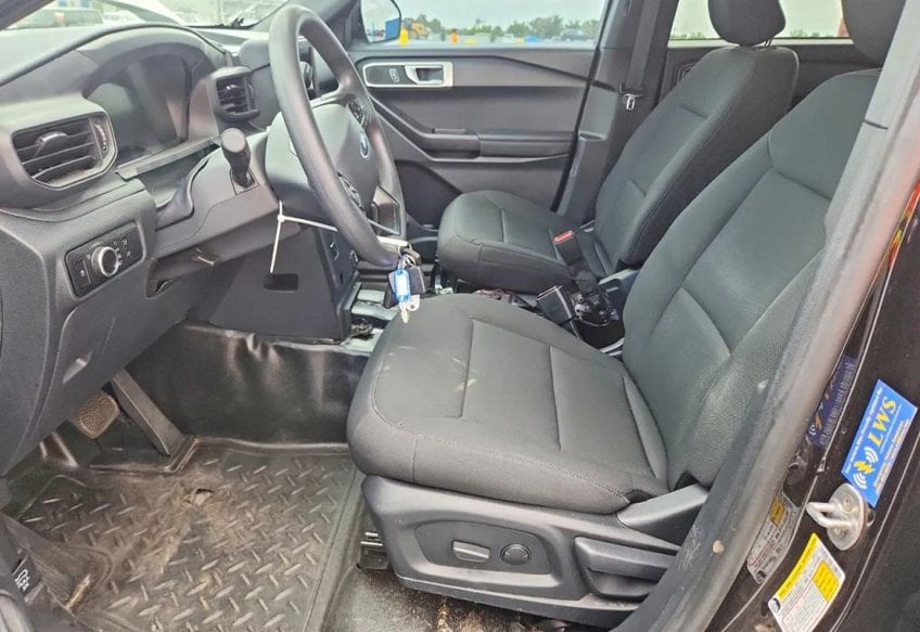 2025 Ford Explorer Police Interceptor Utility - 1FM5K8AB5SGB57706 photo 8