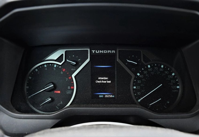 2025 Toyota Tundra SR - 5TFKB5DA5SX253666 photo 8