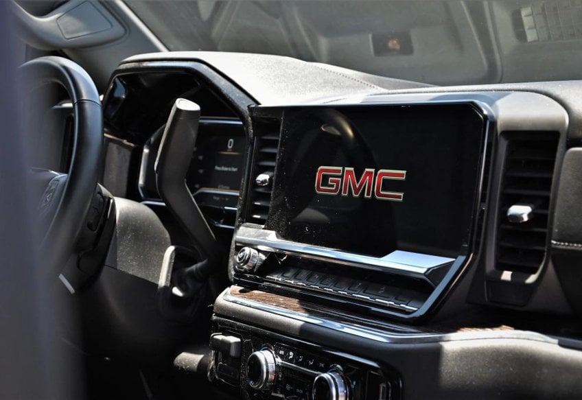 2025 GMC Sierra 3500HD SLE - 1GT4UTEY7SF115538 photo 15