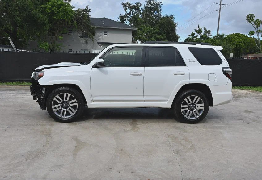 2024 Toyota 4Runner TRD Sport - JTEAU5JR2R5310889 photo 5