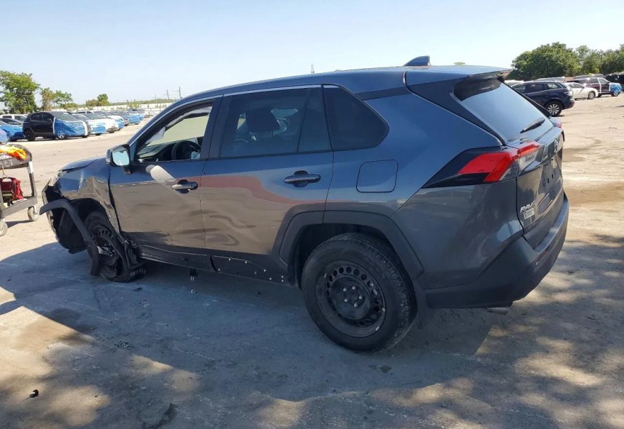 2024 Toyota RAV4 LE - 2T3K1RFV0RC302881 photo 15