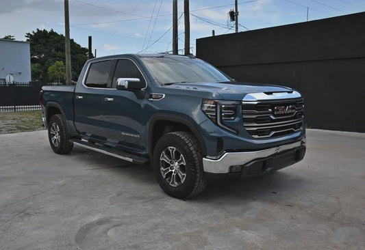 2024 GMC Sierra 1500 SLT - 1GTPHDED9RZ186172 photo 1