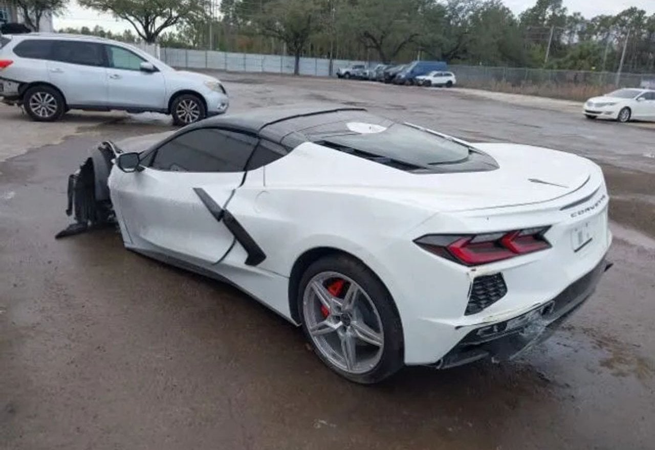 2024 Chevrolet Corvette Stingray - 1G1YA2D41R5123968 photo 15
