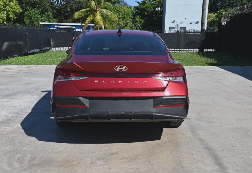 2025 Hyundai ELANTRA SE - KMHLL4DG9SU943787 photo 4