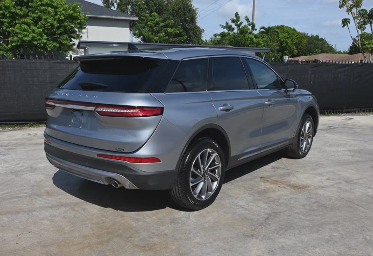 2024 Lincoln Corsair Premiere - 5LMCJ1CA9RUL19397 photo 24