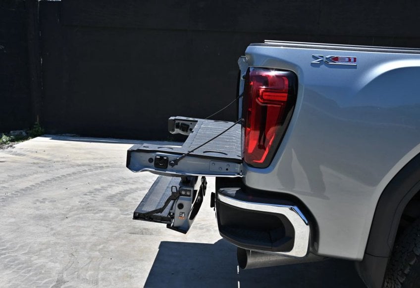 2025 GMC Sierra 3500HD SLE - 1GT4UTEY7SF115538 photo 11