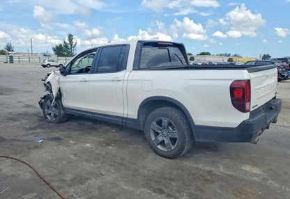 2024 Honda Ridgeline TrailSport - 5FPYK3F69RB030937 photo 4