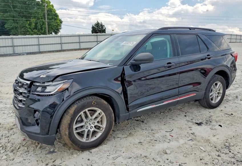 2025 Ford Explorer Active - 1FMUK7DH1SGA23233 photo 2