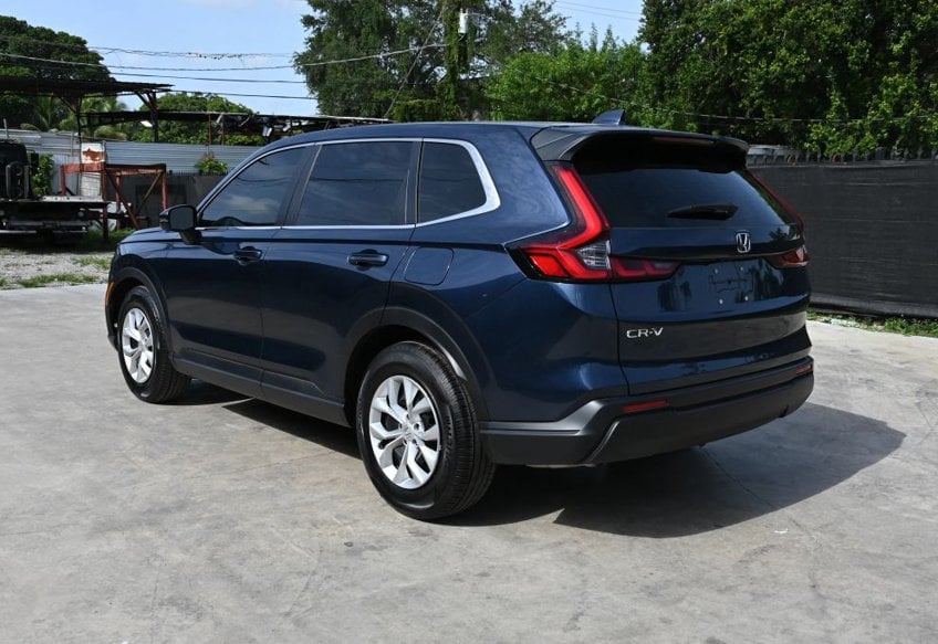 2024 Honda CR-V LX - 2HKRS3H24RH315134 photo 3