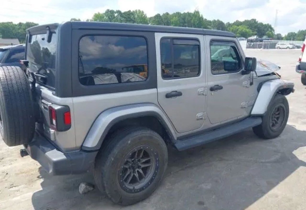 2019 Jeep Wrangler Unlimited Sahara - 1C4HJXEN7KW564466 photo 14