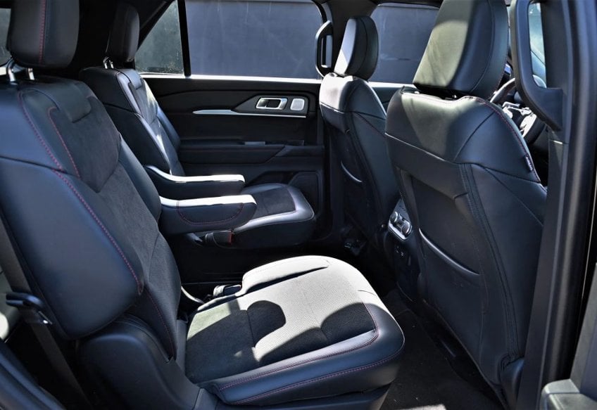 2026 Ford Explorer ST - 1FMWK7GC0TGA11360 photo 18
