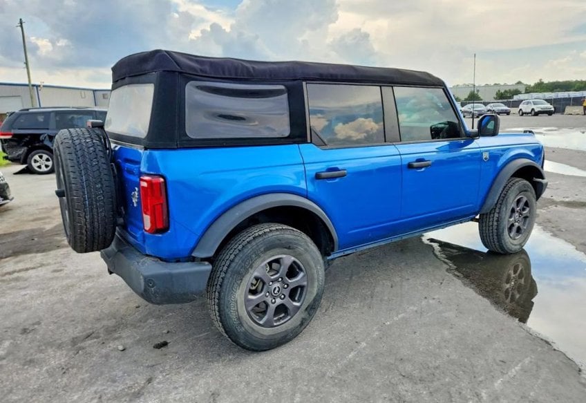 2023 Ford Bronco Big Bend - 1FMEE5BP5PLC11925 photo 3