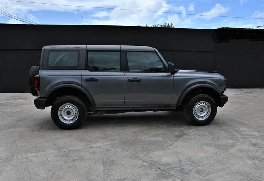 2025 Ford Bronco Base - 1FMDE6BHXSLA87086 photo 5