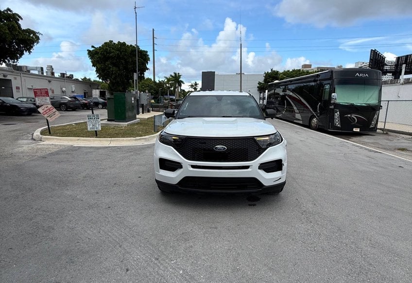 2021 Ford Explorer Police Interceptor Utility - 1FM5K8AB6MGA19384 photo 6