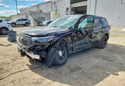 2022 Ford Explorer Hybrid Police Interceptor Utility - 1FM5K8AWXNNA00949 photo 2
