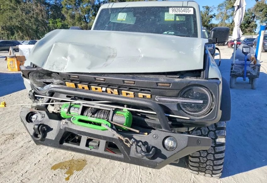 2023 Ford Bronco Black Diamond Advanced - 1FMEE5DP9PLB80515 photo 5