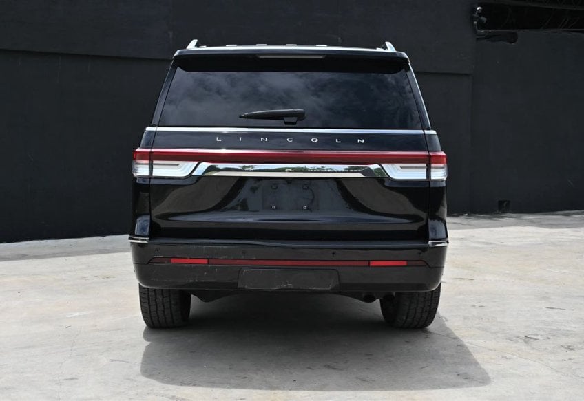2024 Lincoln Navigator L Premiere - 5LMJJ3NG1REL04360 photo 8