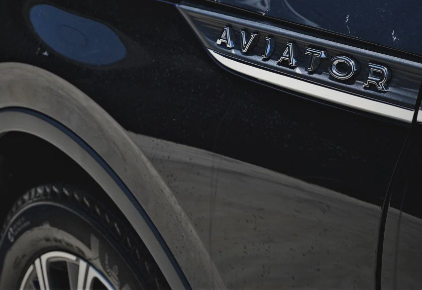 2025 Lincoln Aviator Premiere - 5LM5J6WC2SGL15957 photo 8