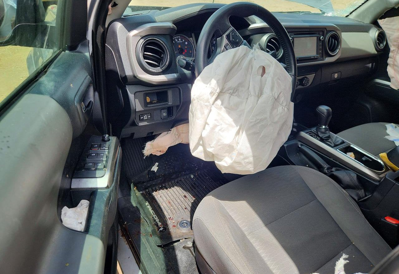 2019 Toyota Tacoma SR5 V6 - 3TMAZ5CN3KM079341 photo 19