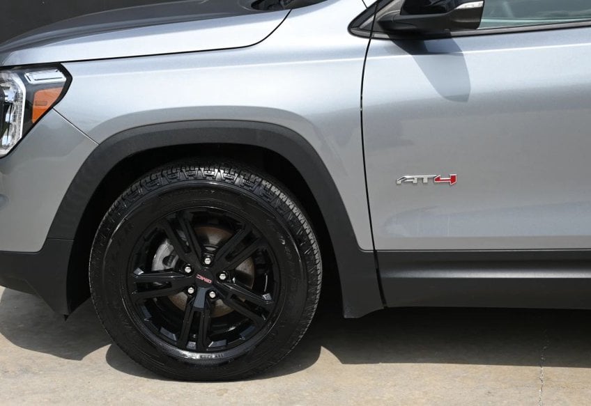 2024 GMC Terrain AT4 - 3GKALYEG6RL282200 photo 8