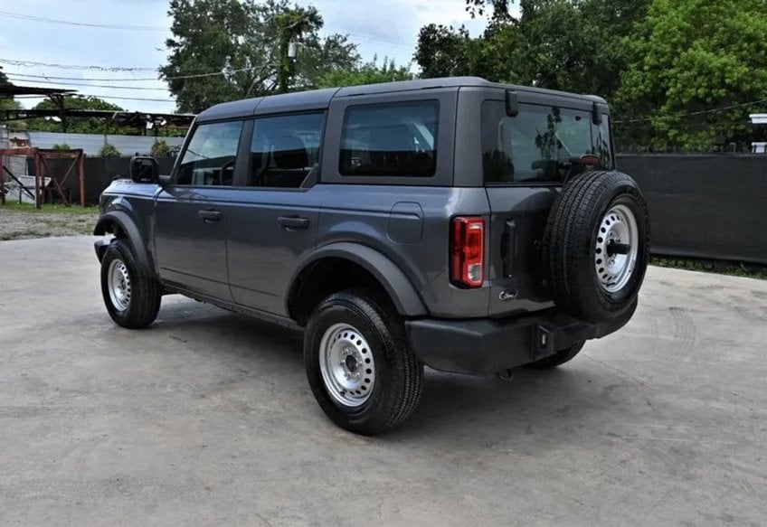 2025 Ford Bronco Base - 1FMDE6BHXSLA87086 photo 4