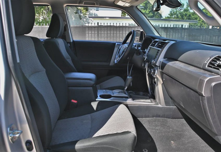 2023 Toyota 4Runner SR5 - JTEEU5JRXP5303154 photo 12