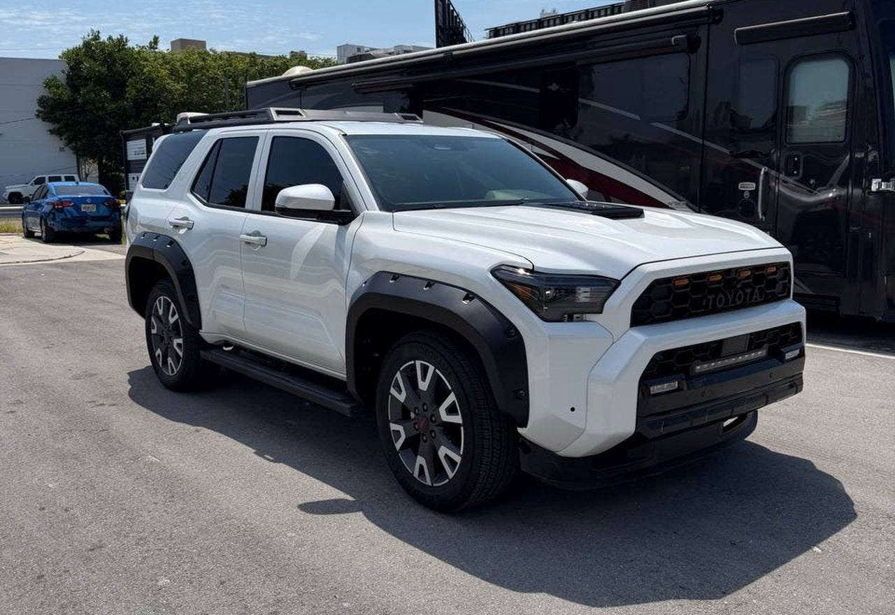 2025 Toyota 4Runner SR5 - JTEVA5ARXS5005687 photo 16