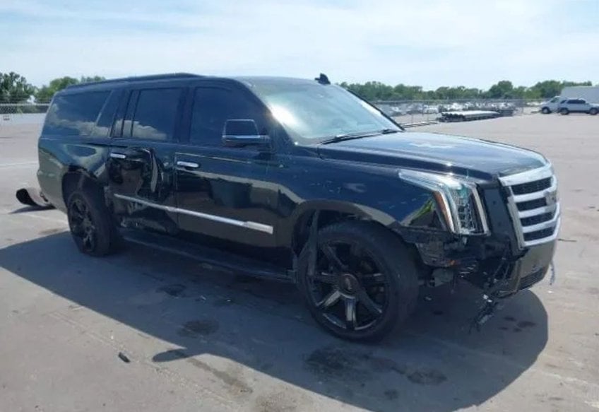 2019 Cadillac Escalade ESV Premium Luxury - 1GYS4JKJ3KR197697 photo 2