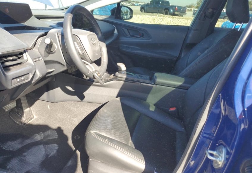 2024 Toyota Prius LE - JTDACAAU6R3042932 photo 7