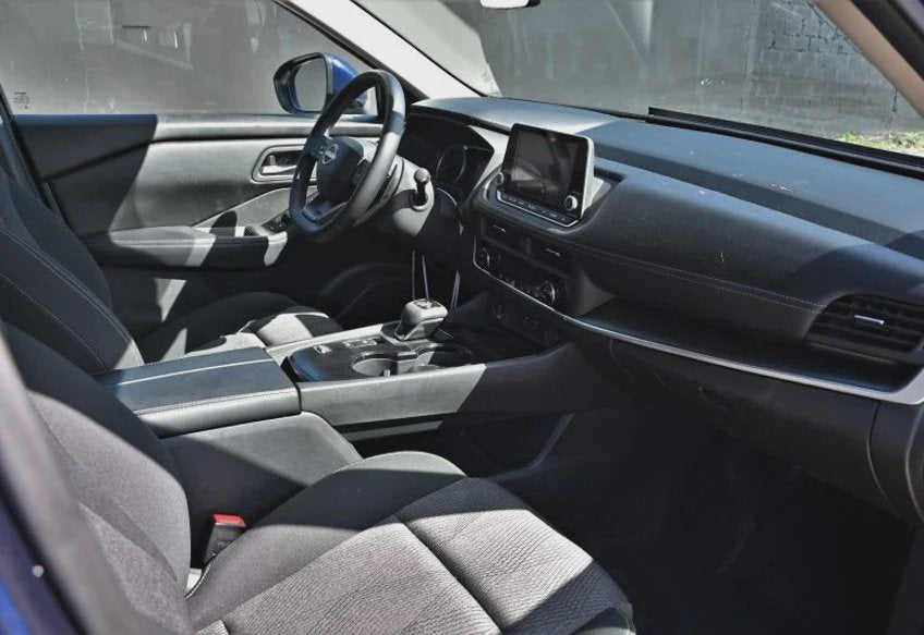 2025 Nissan Rogue SV - 5N1BT3BA7SC869229 photo 12