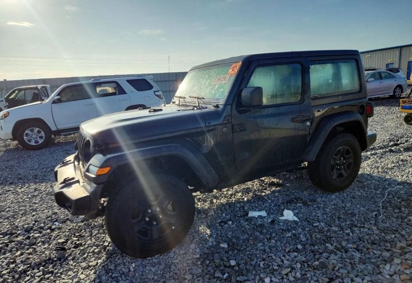 2022 Jeep Wrangler Sport - 1C4GJXAG0NW195361 photo 2