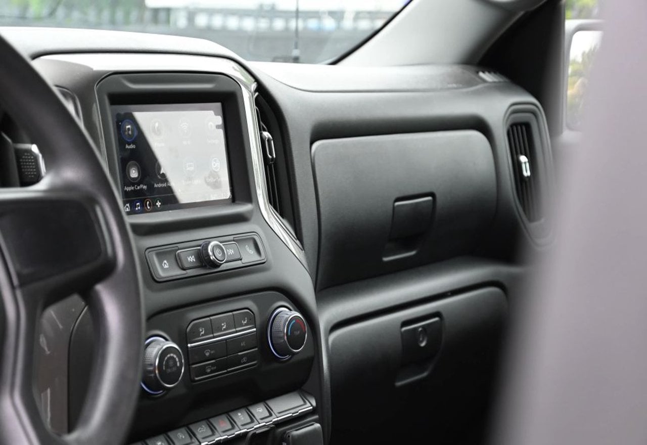 2025 Chevrolet Silverado 1500 Custom - 1GCRABEK3SZ238532 photo 27