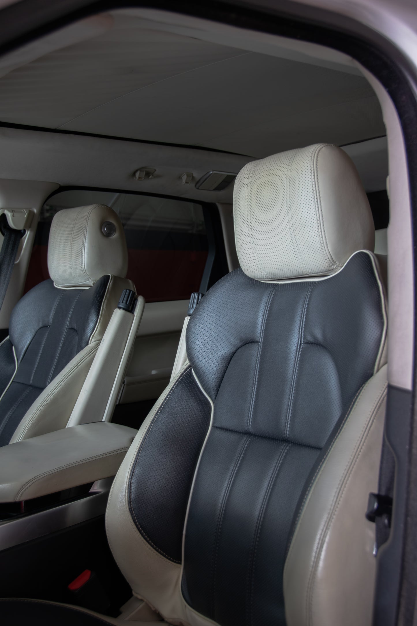 2014 LAND ROVER Range Rover Sport HSE