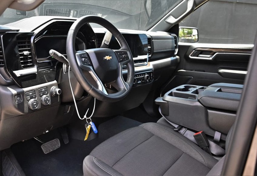 2023 Chevrolet Silverado 1500 LT - 1GCPDKEK4PZ200457 photo 9