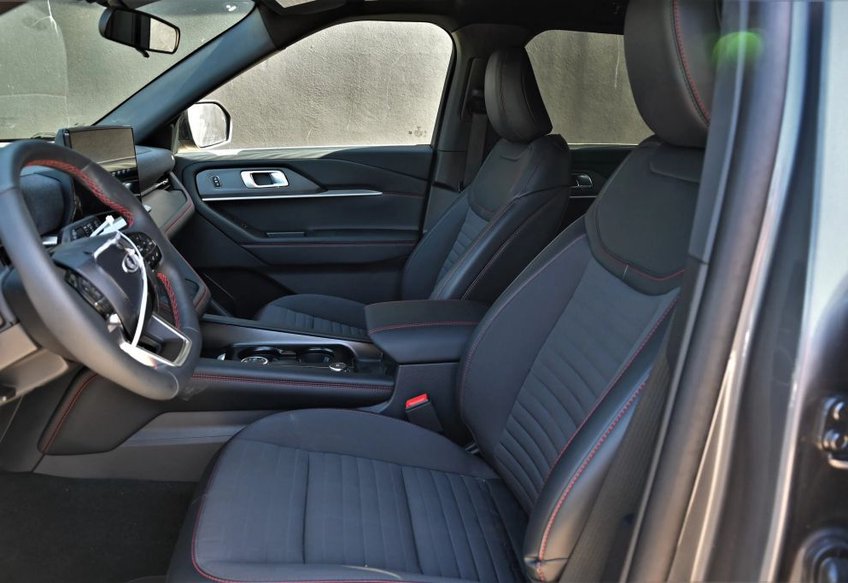2025 Ford Explorer ST-Line - 1FMUK8KH5SGC27574 photo 11