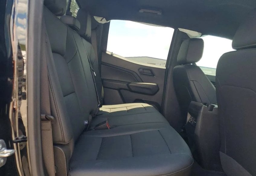 2025 Chevrolet Colorado Work Truck - 1GCPSBEK9S1173107 photo 10