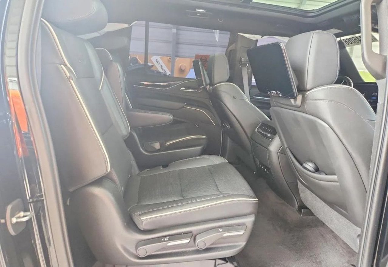 2021 Cadillac Escalade ESV Sport - 1GYS4NKL1MR479025 photo 21