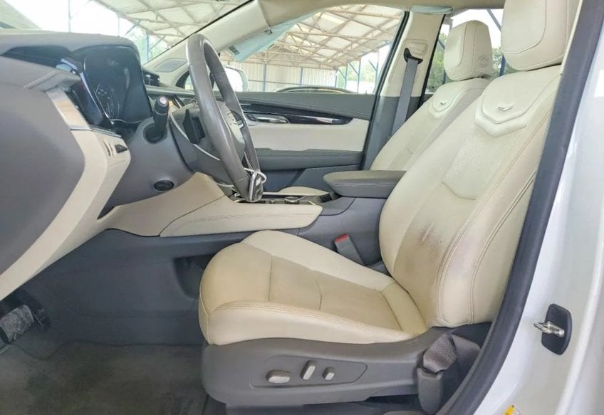 2020 Cadillac XT6 Premium Luxury - 1GYKPCRS7LZ141829 photo 8